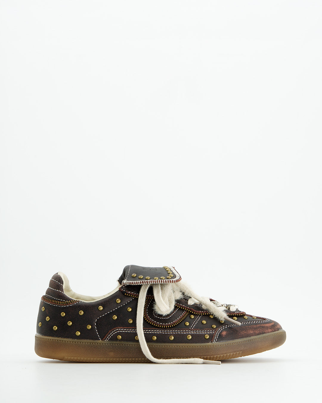 DARK BROWN STUDDED SNEAKERS - CHILE
