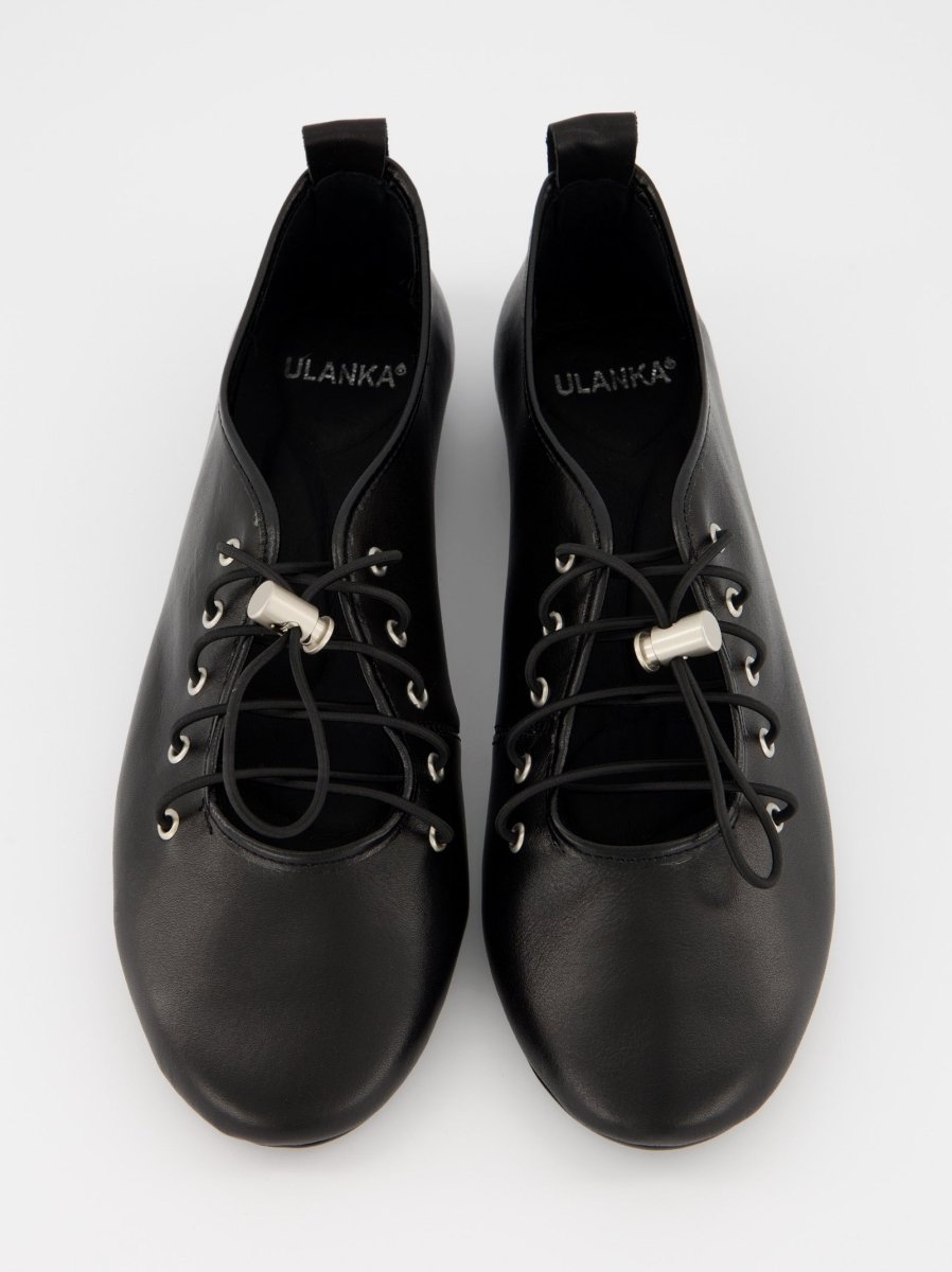 BLACK LEATHER FLATS - POMA