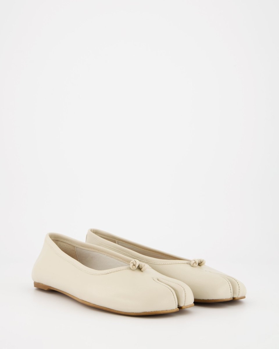 ICE LEATHER TABI FLATS - KARVA