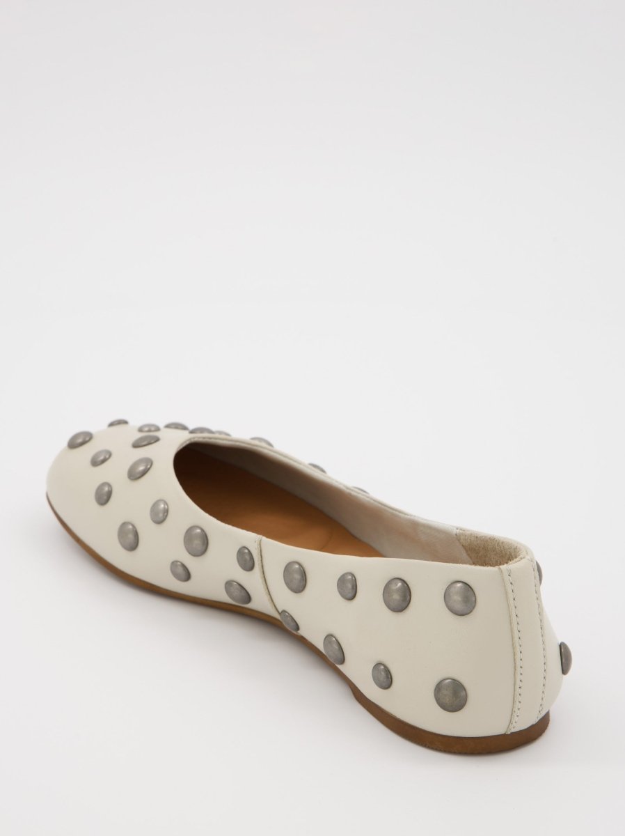 WHITE LEATHER BALLET FLATS WITH STUDS - MATHILDA