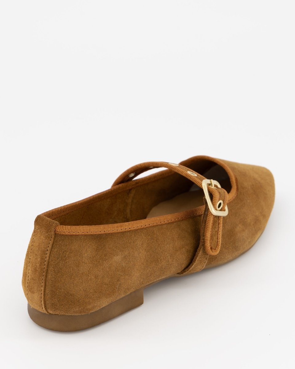 BROWN LEATHER FLATS - NEW TACHIN