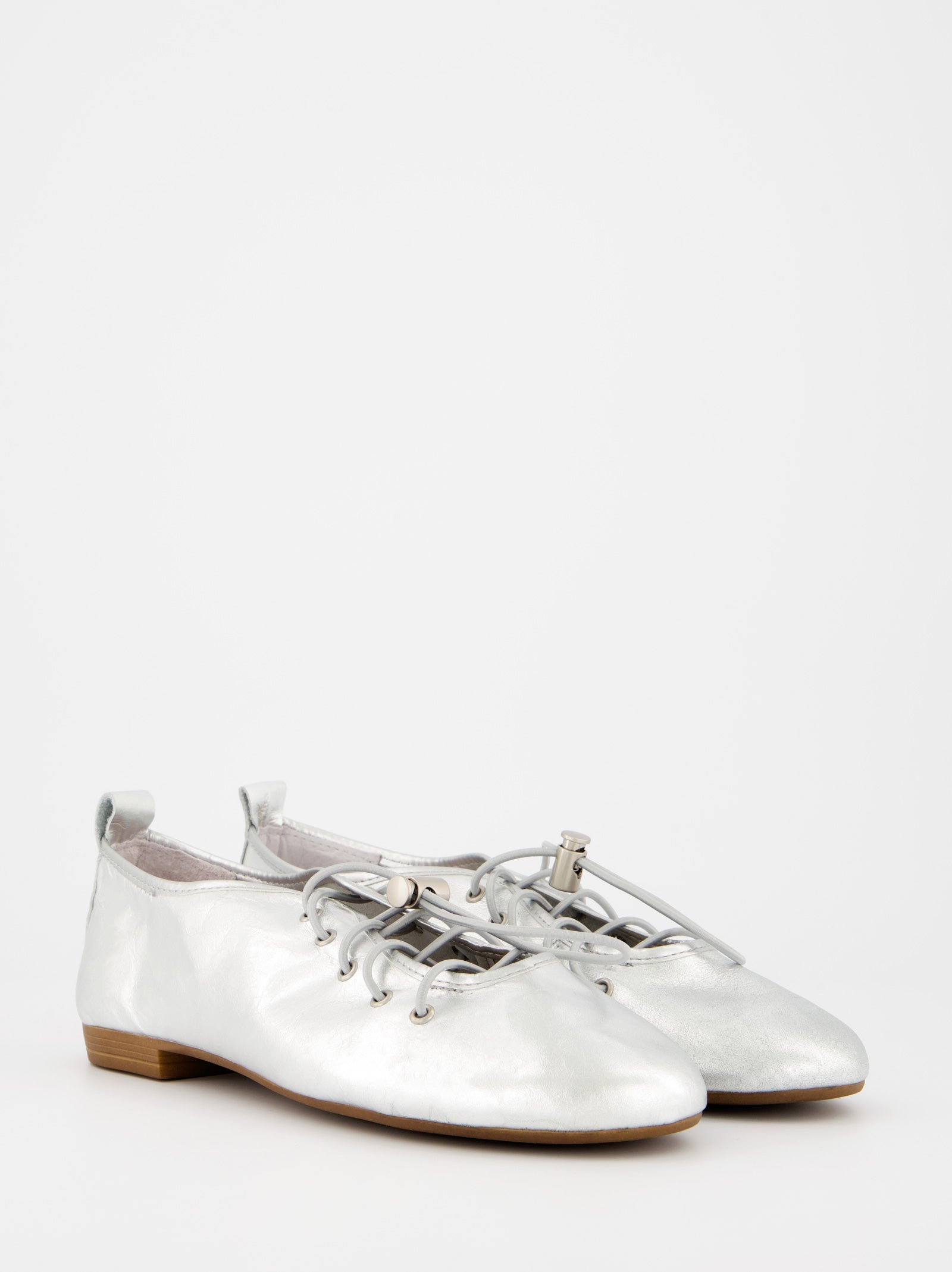 SILVER LEATHER FLATS - POMA