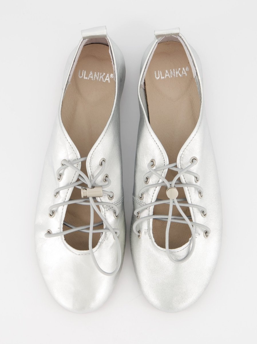 SILVER LEATHER FLATS - POMA