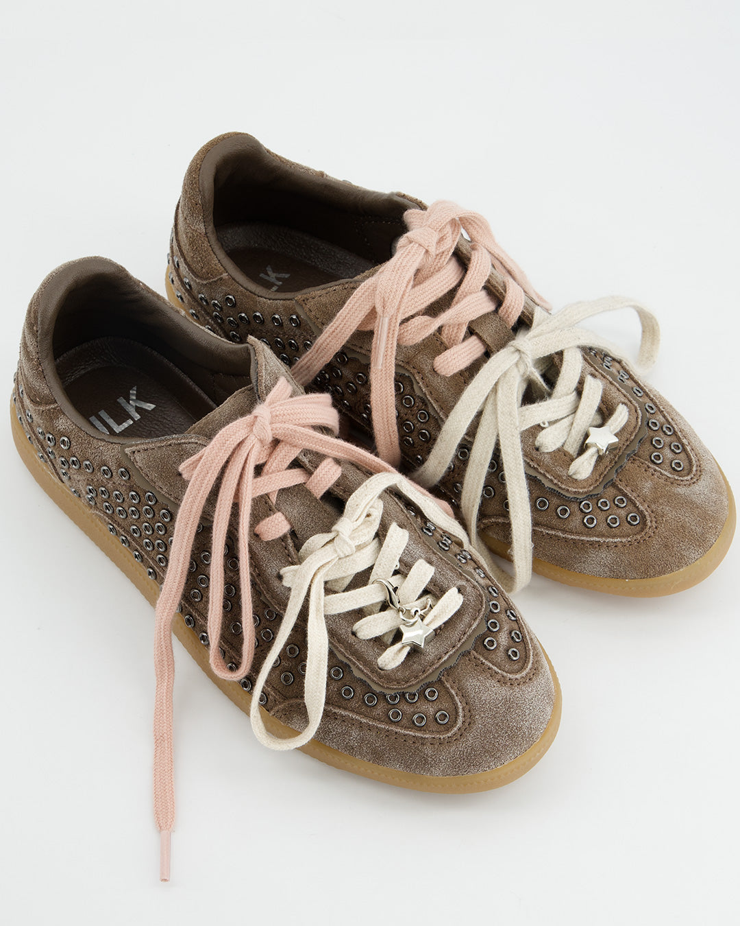 BROWN STUDDED SNEAKERS - CHILE