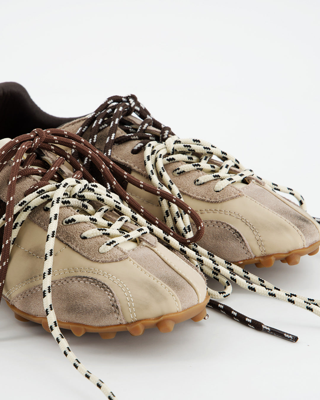 RETRO COMBINATION SNEAKER WITH DOUBLE LACES - BINGO