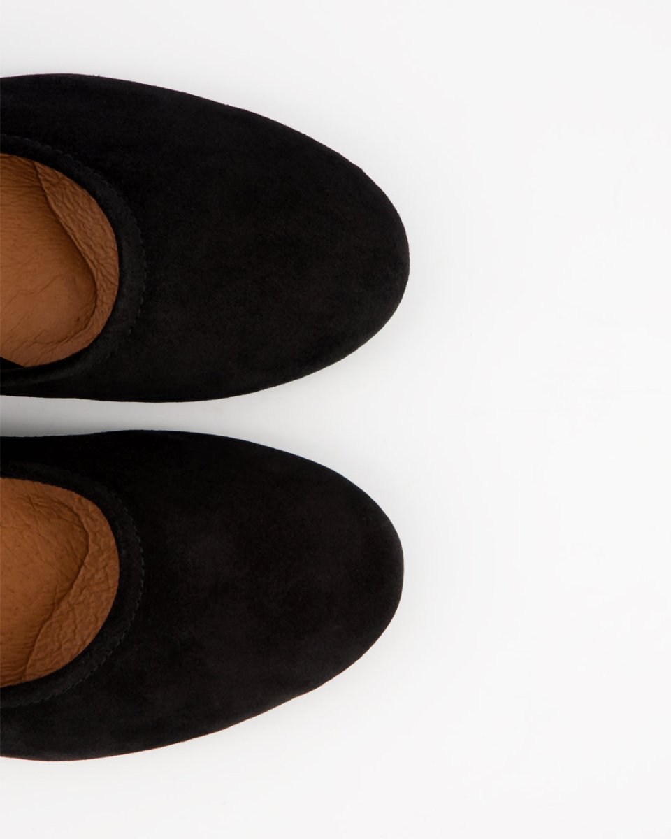 LINE - BLACK SUEDE FLATS
