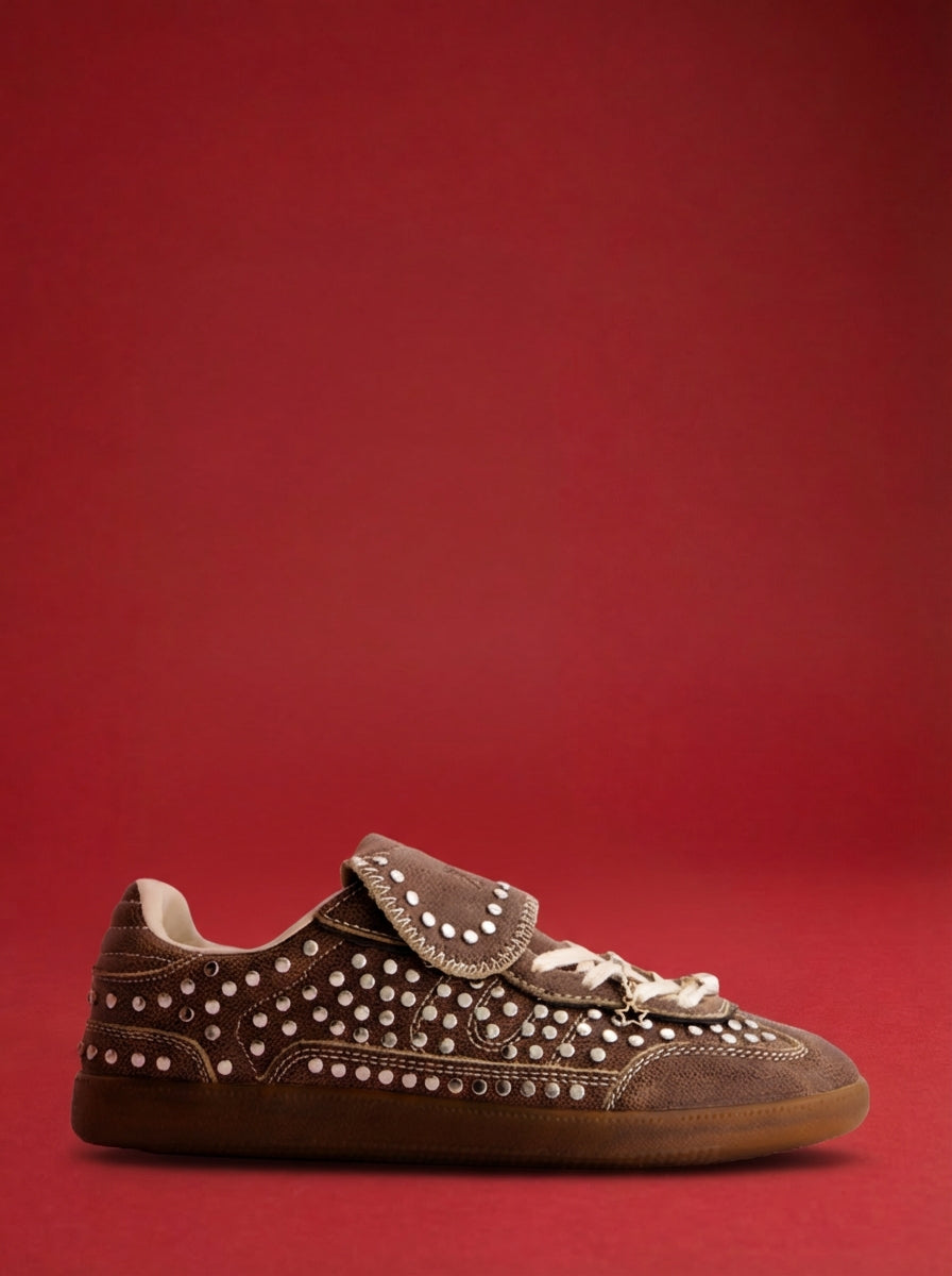 BROWN STUDDED SNEAKERS - CHILE