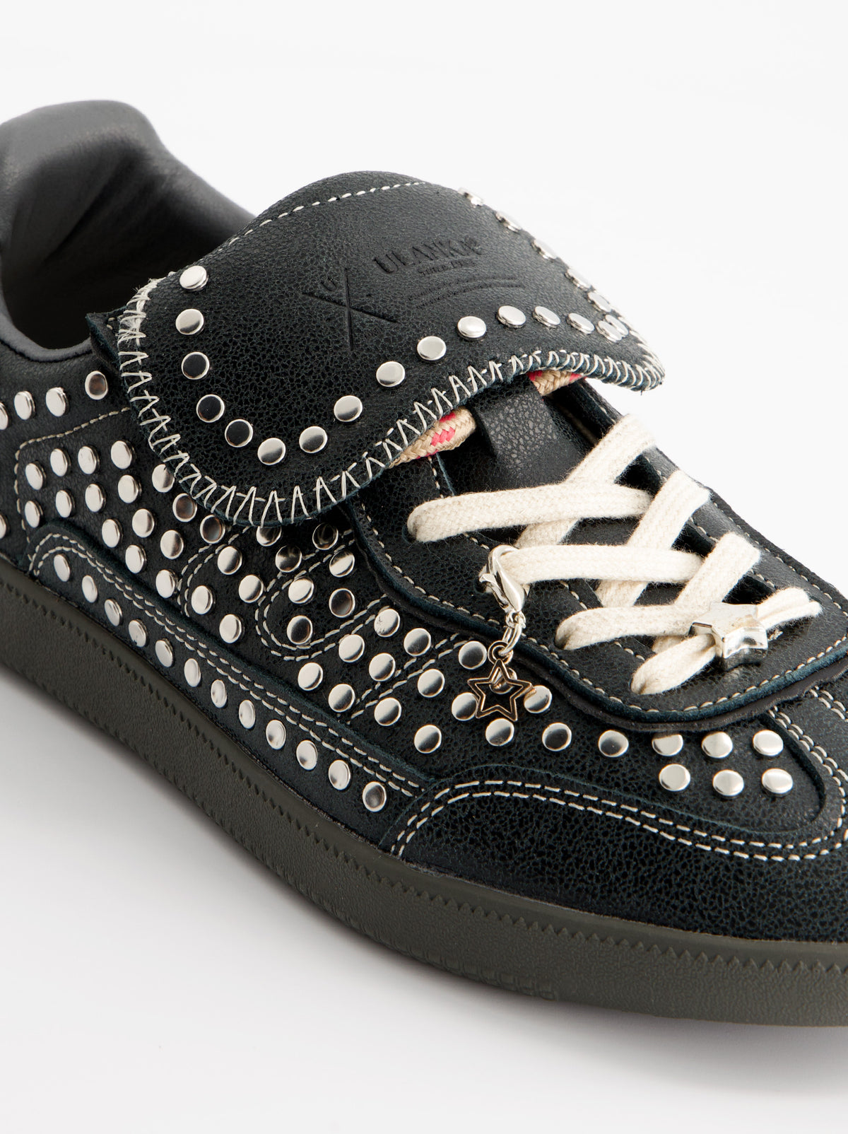 BLACK STUDDED SNEAKERS - CHILE