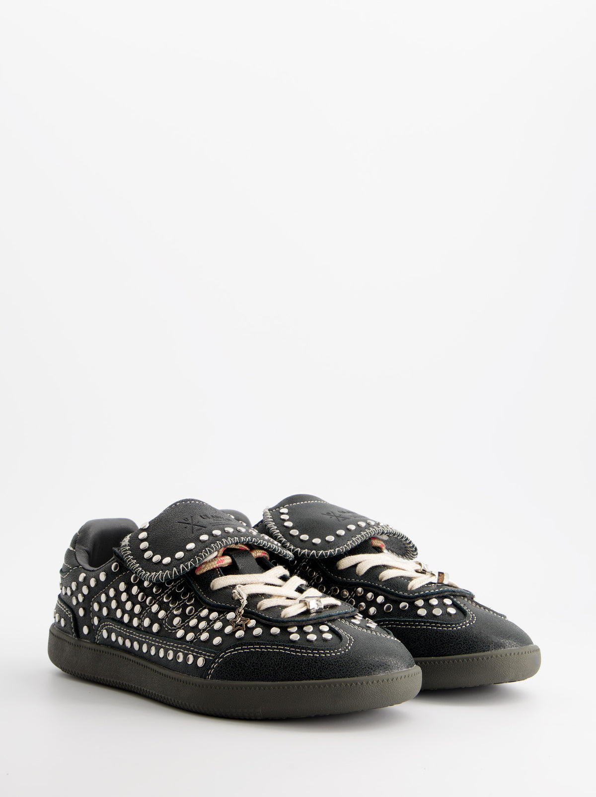 BLACK STUDDED SNEAKERS - CHILE