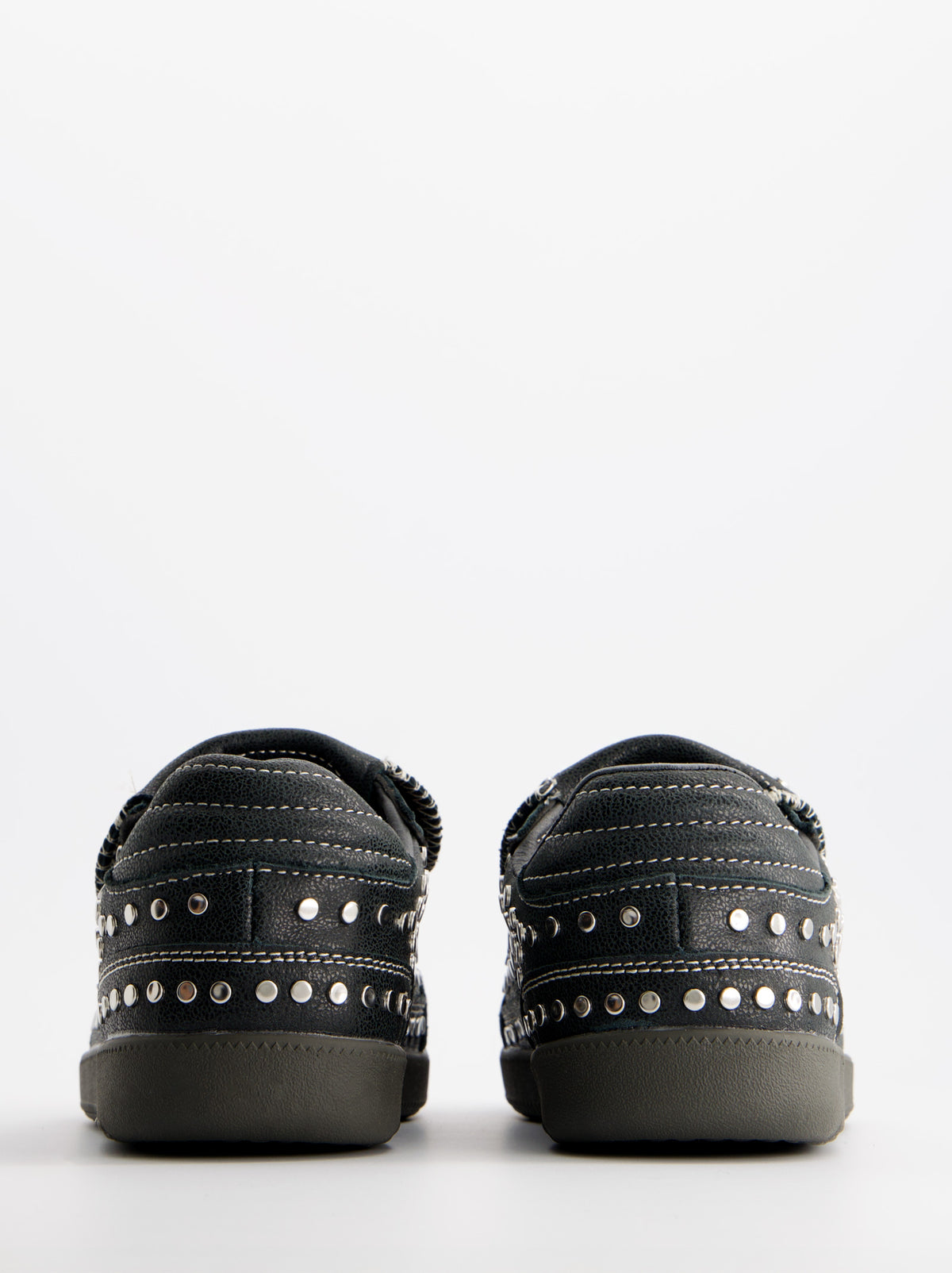 BLACK STUDDED SNEAKERS - CHILE