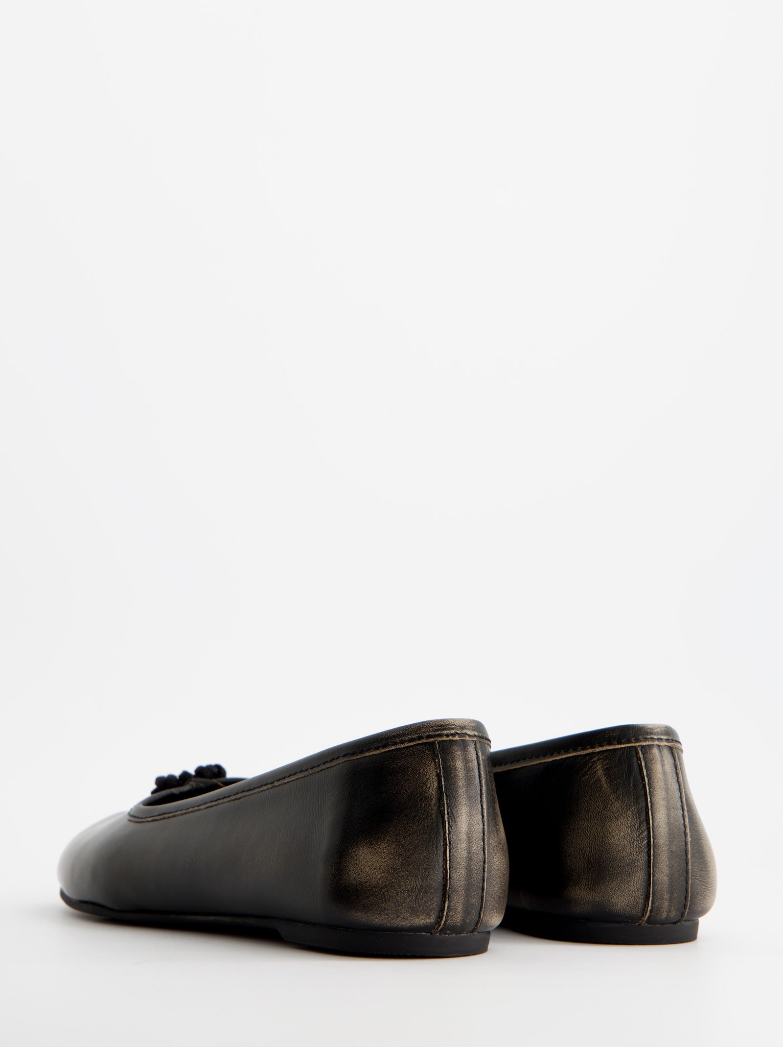 BRUSH LEATHER TABI BALLET FLATS - KARVA