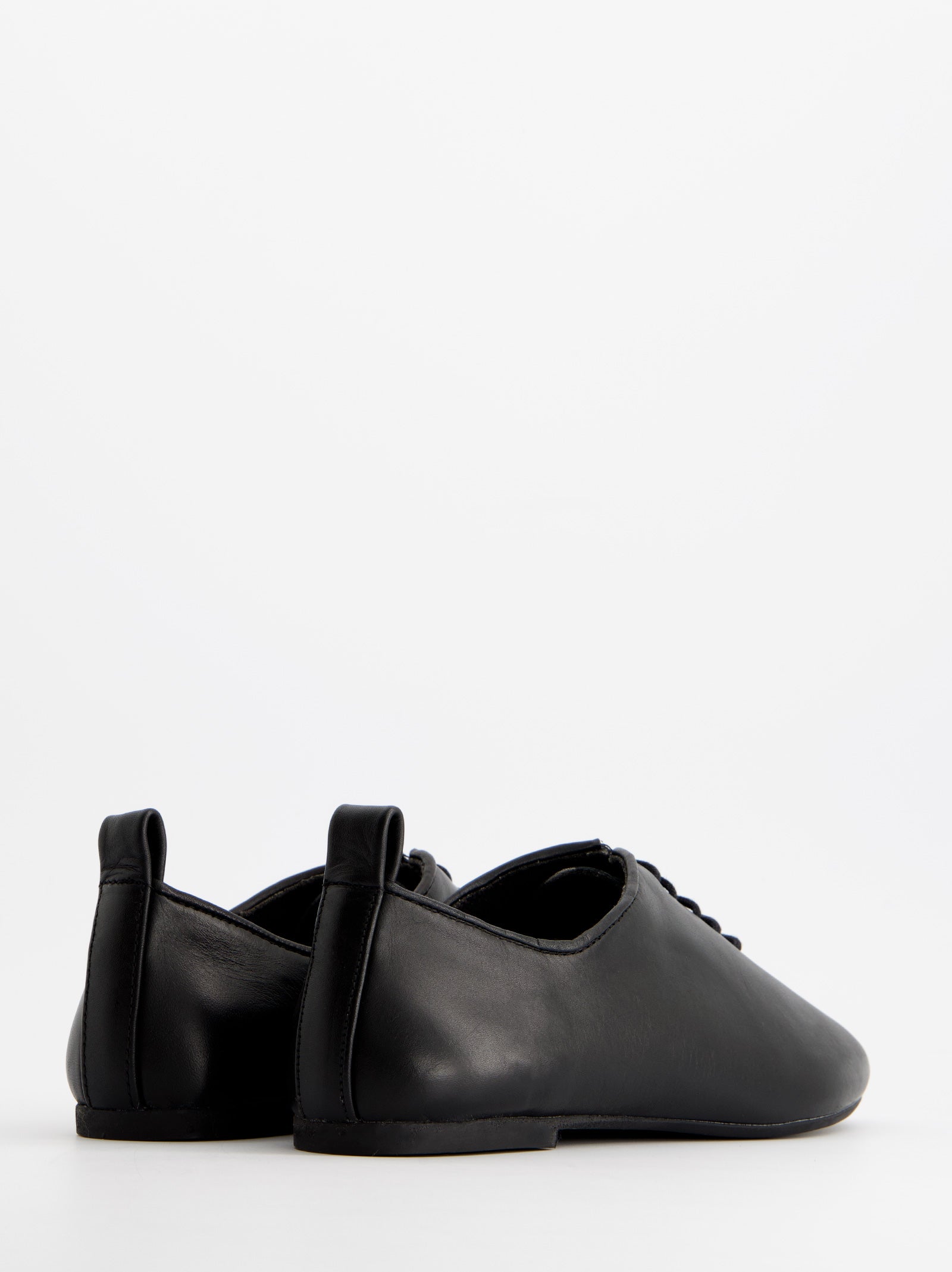 BLACK LEATHER SHOES - BLUNCHI