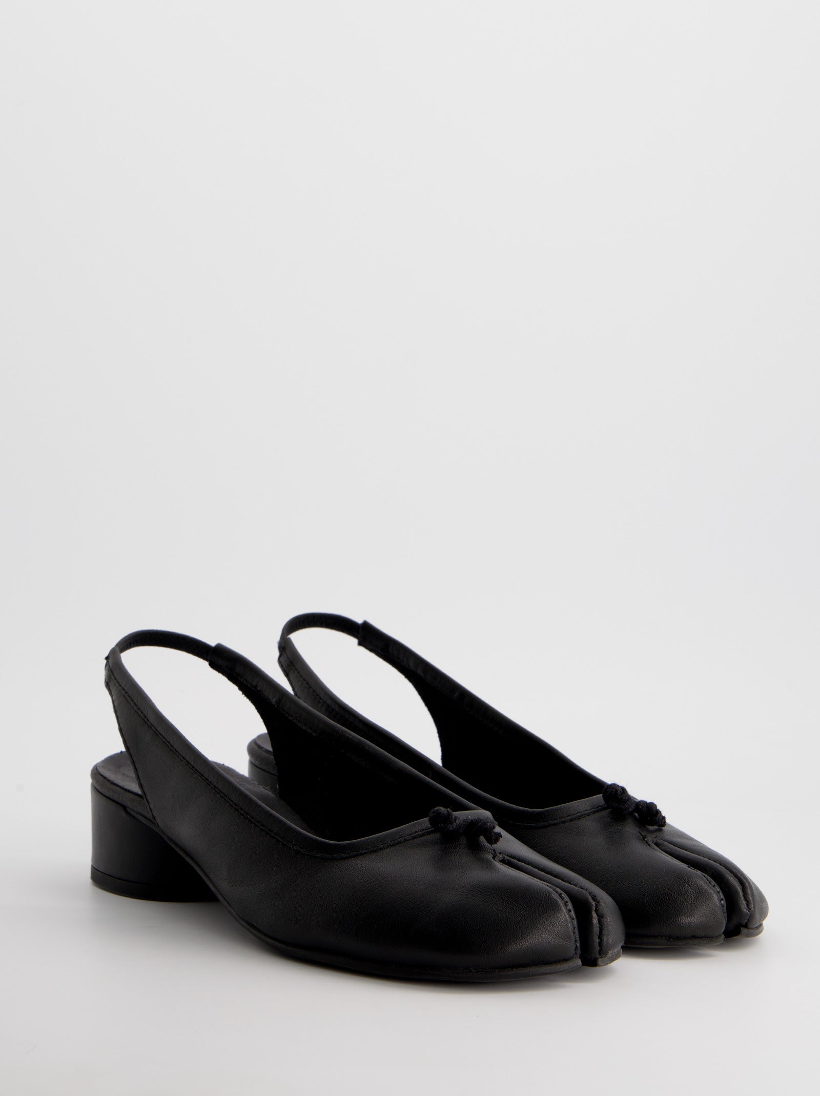 BLACK LEATHER TABI SLINGBACK HEEL SHOES - KALITA
