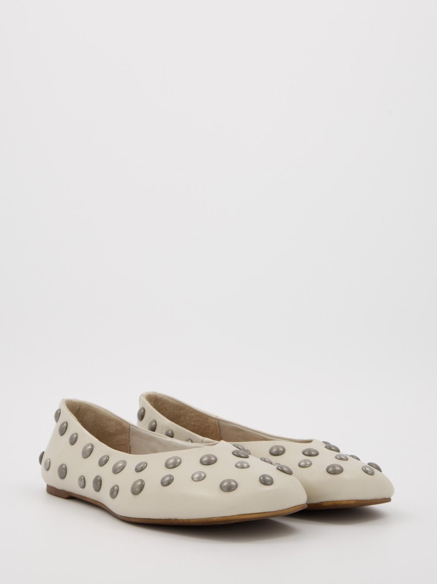 WHITE LEATHER BALLET FLATS WITH STUDS - MATHILDA