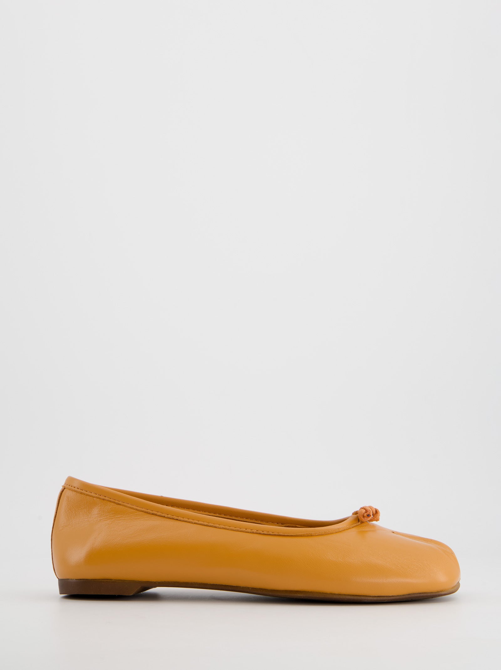 ORANGE LEATHER TABI FLATS - KARVA