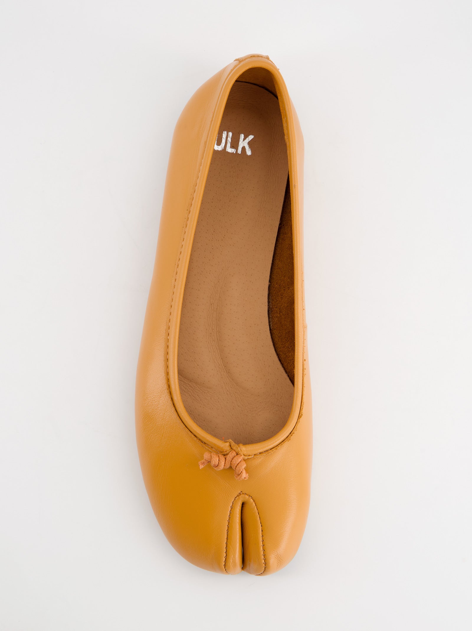ORANGE LEATHER TABI FLATS - KARVA