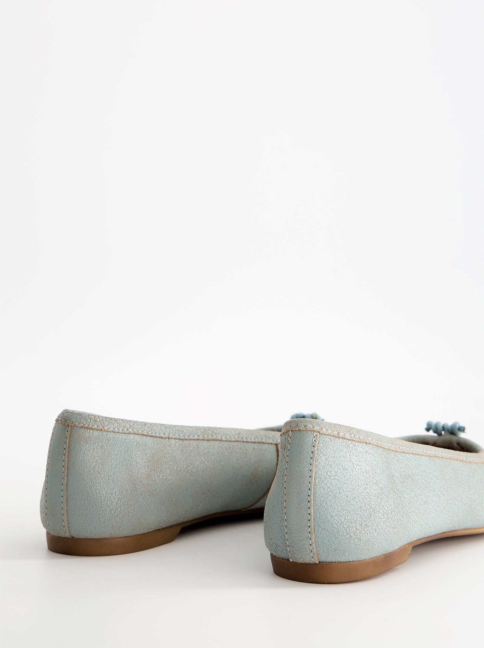 BLUE LEATHER TABI FLATS - KARVA