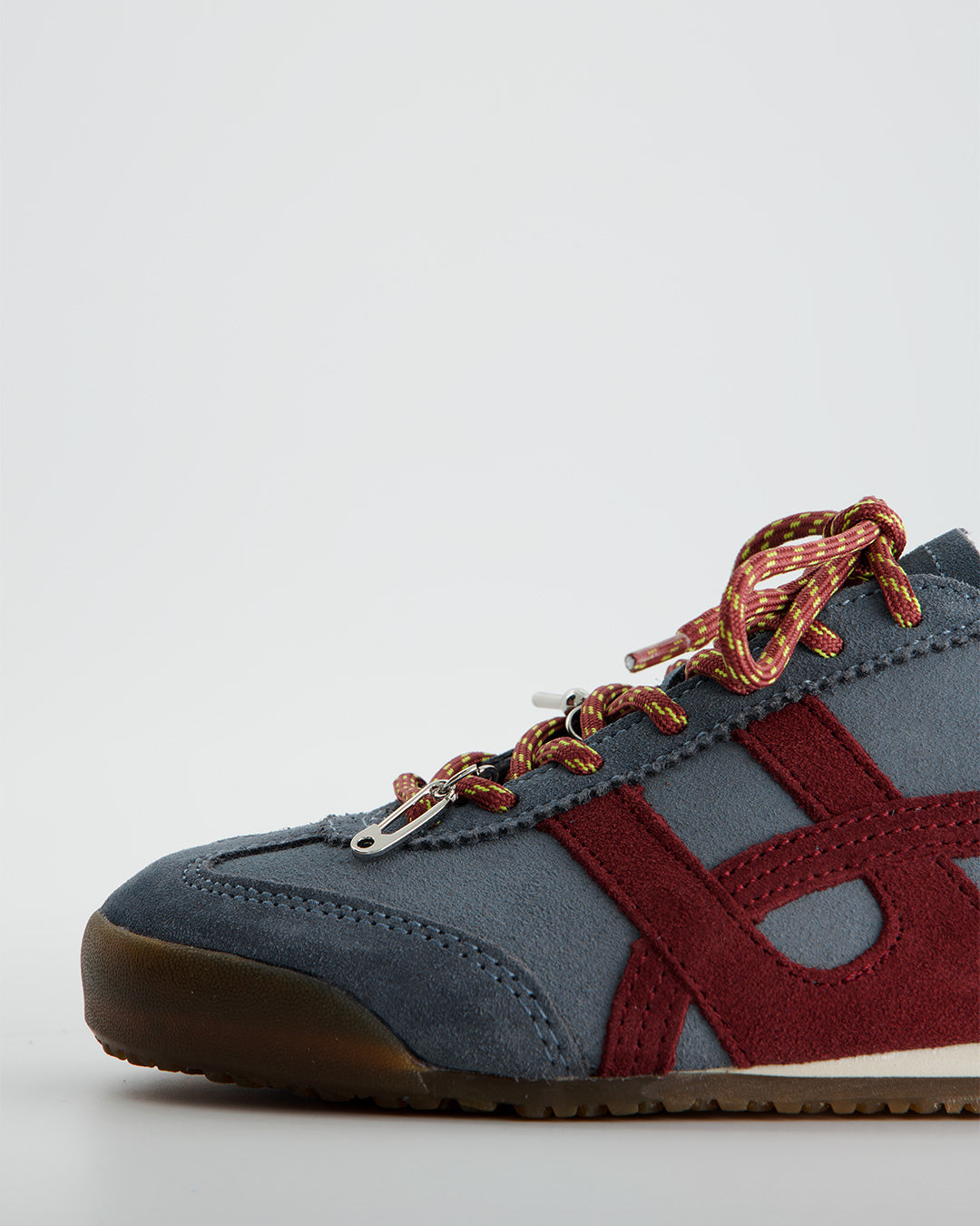 BLUE LEATHER SNEAKERS - ONIX