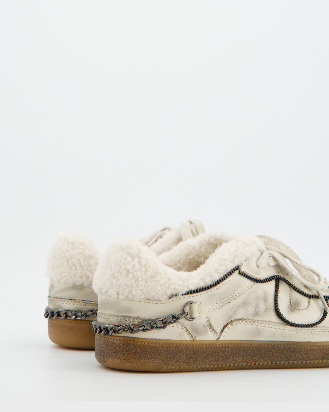LEATHER SNEAKER WITH SHEARLING COLLAR - CHILE