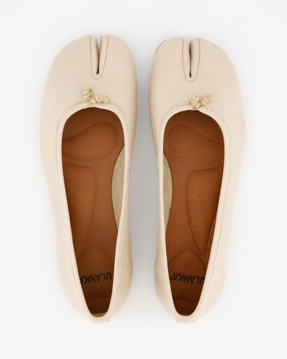 ICE LEATHER TABI FLATS - KARVA