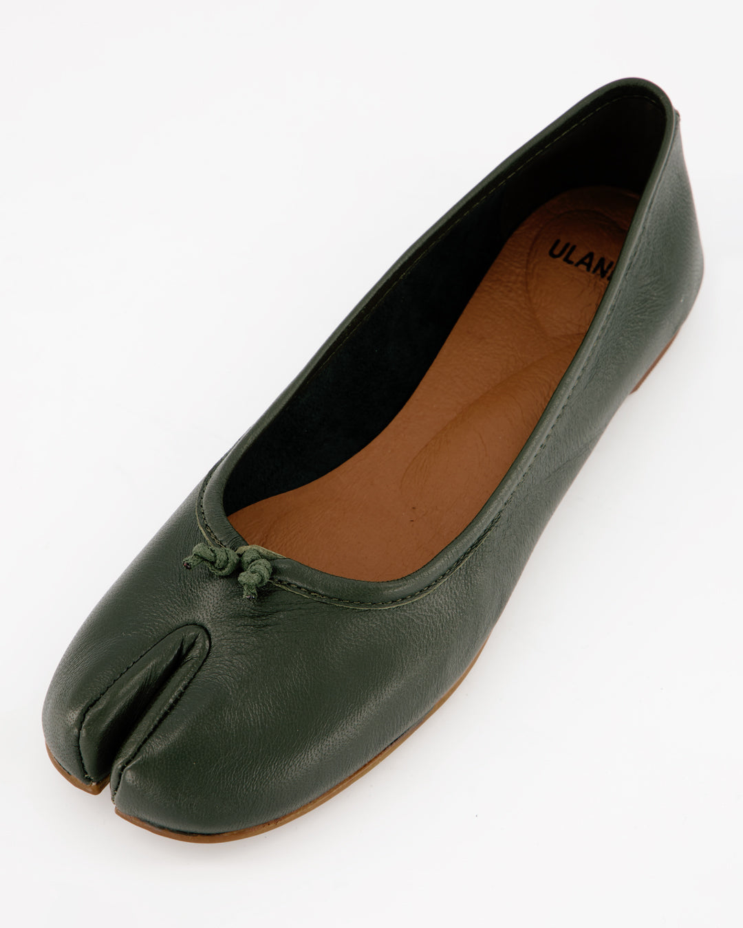 GREEN LEATHER TABI FLATS - KARVA