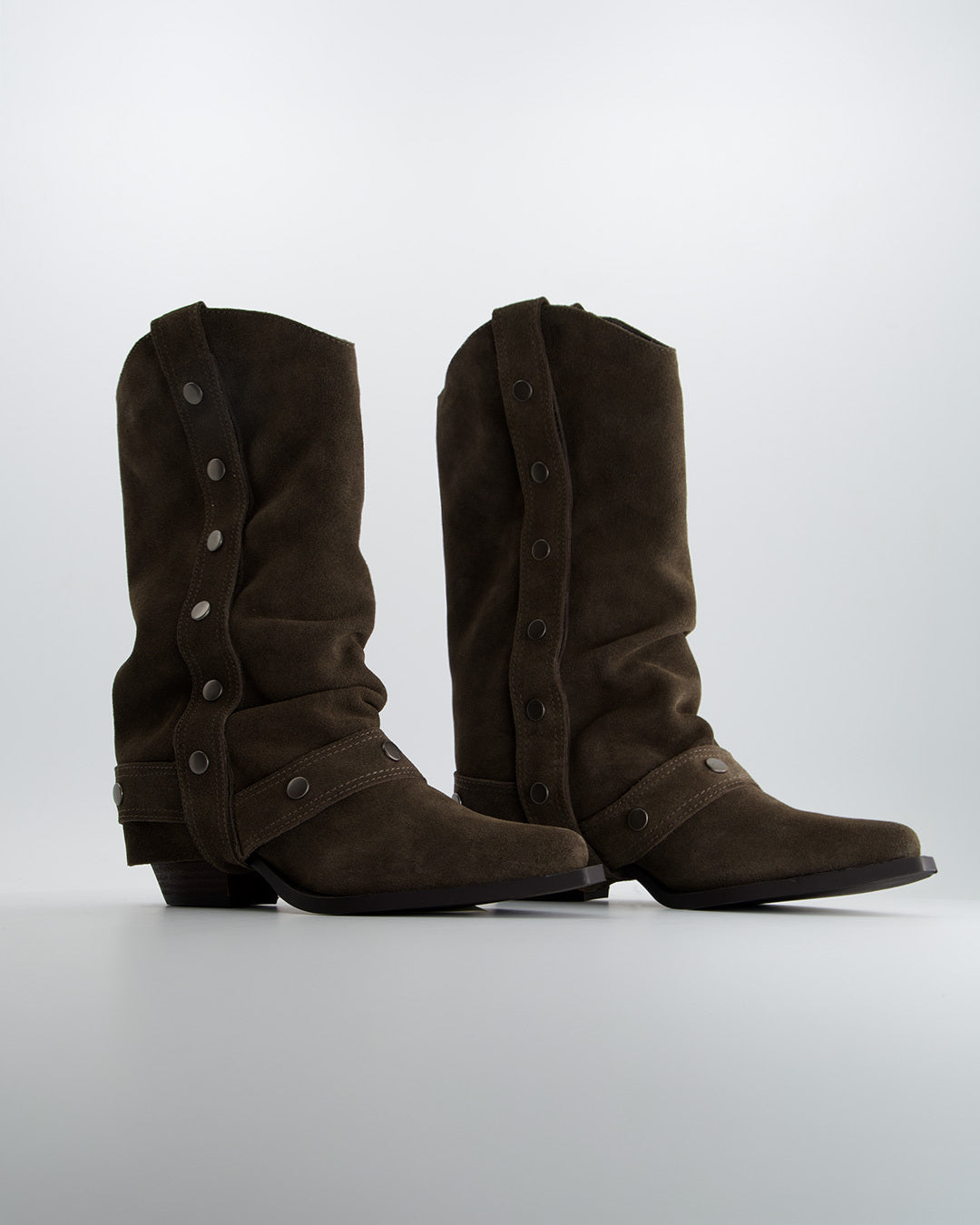 SUEDE COWBOY BOOTS WITH STUDS - KENDAL