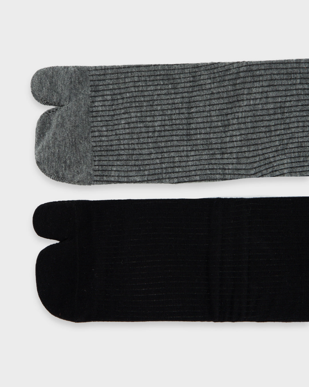 BLACK AND GREY TABI SOCKS - SOKIA