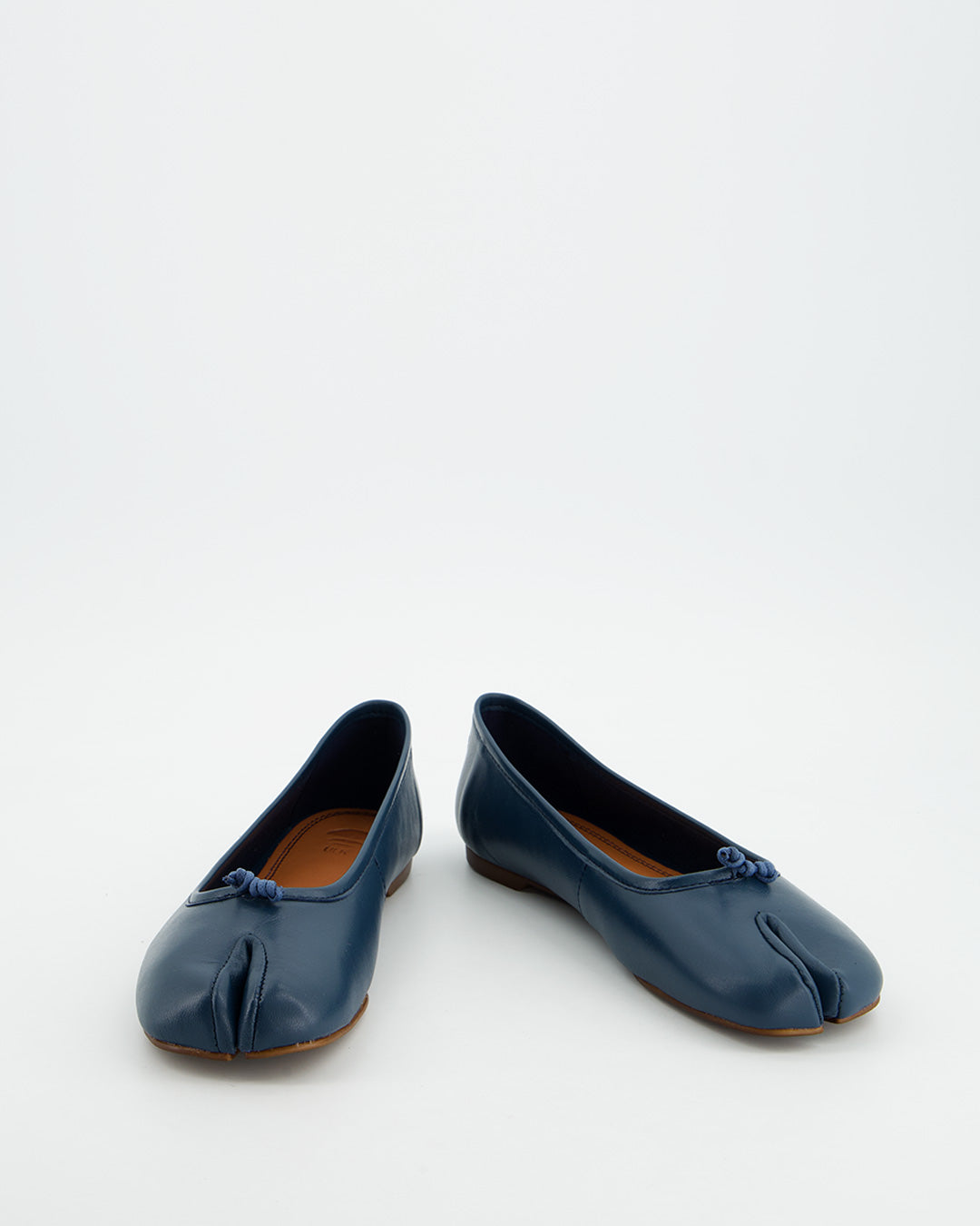 BLUE LEATHER TABI FLATS - KARVA