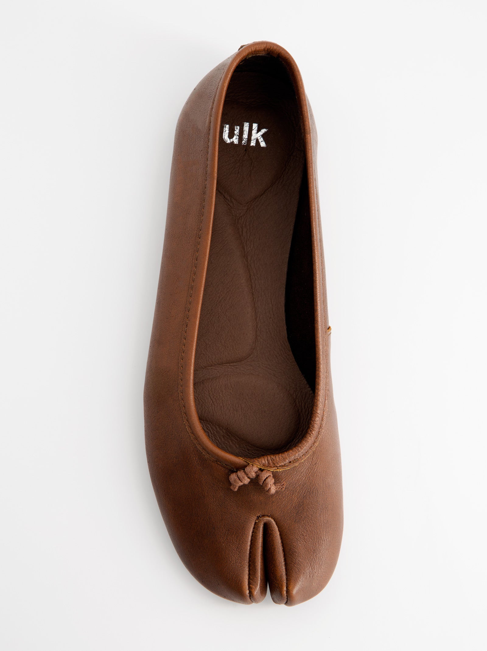 BROWN LEATHER TABI FLATS - KARVA