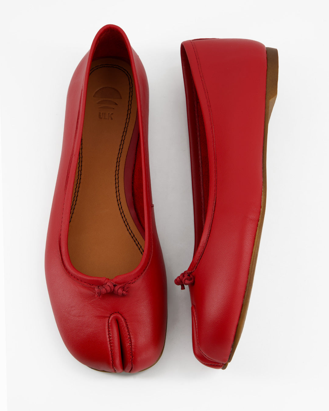 RED LEATHER TABI FLATS - KARVA
