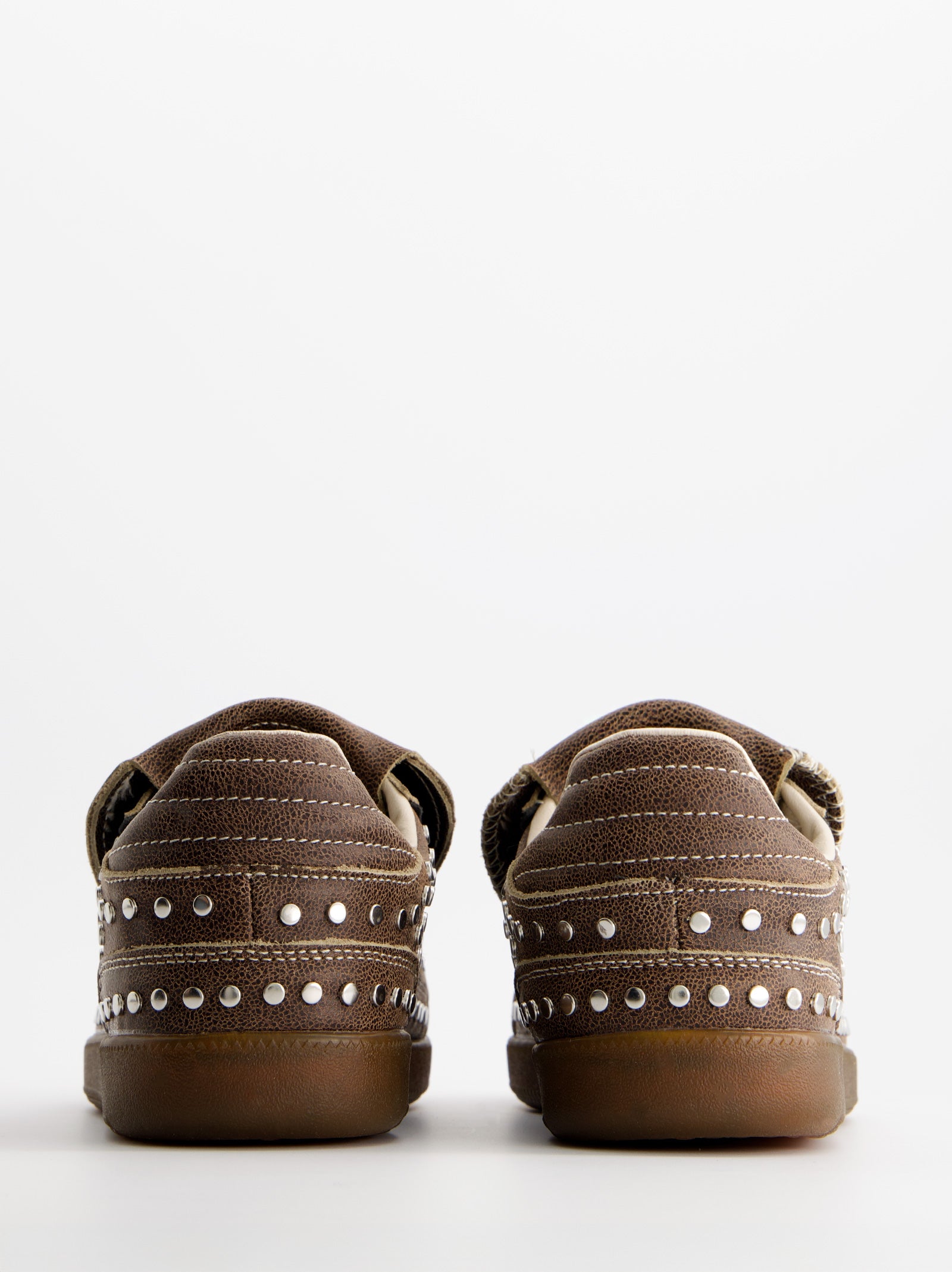 BROWN STUDDED SNEAKERS-CHILE