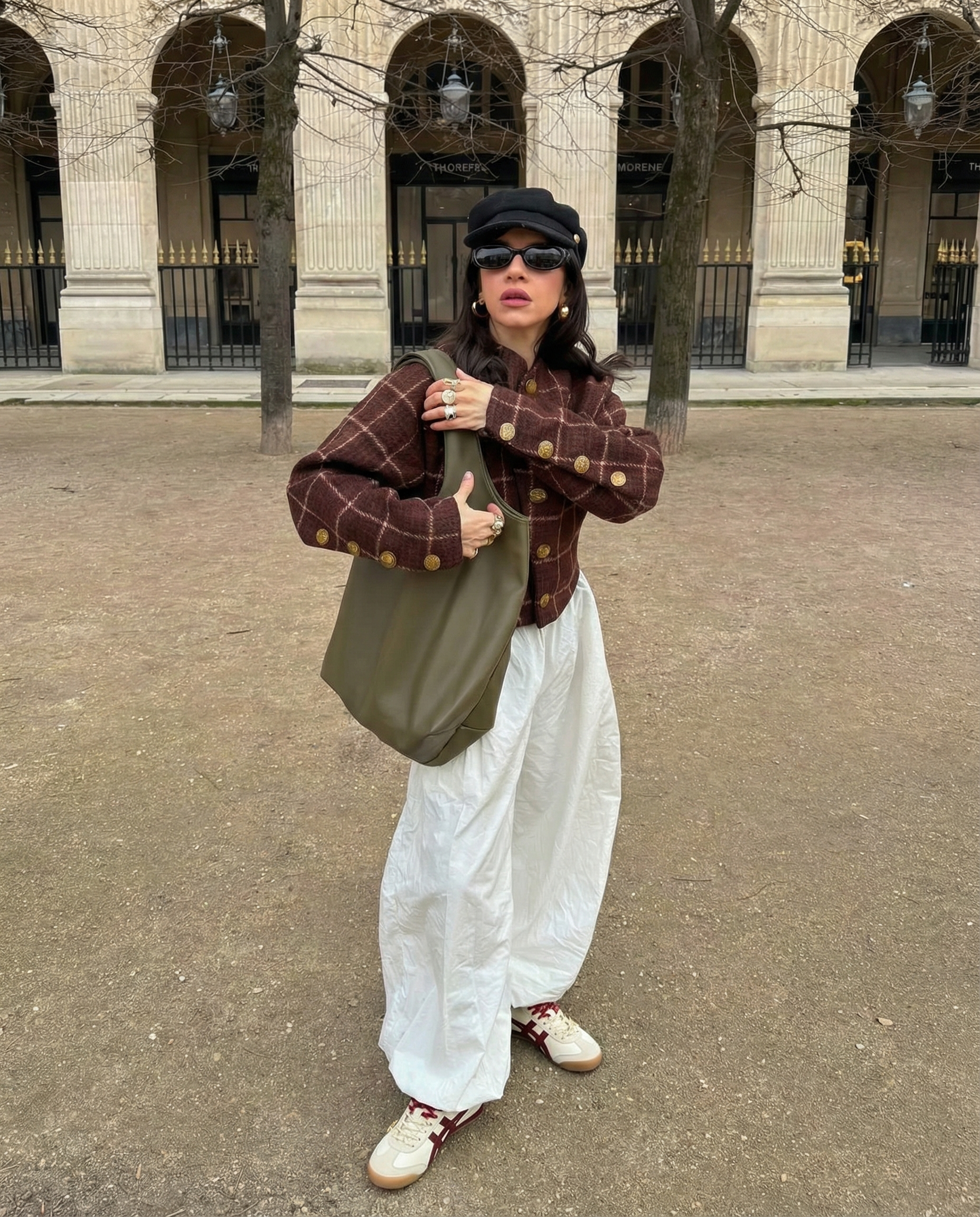 WHITE LEATHER SNEAKERS - ONIX